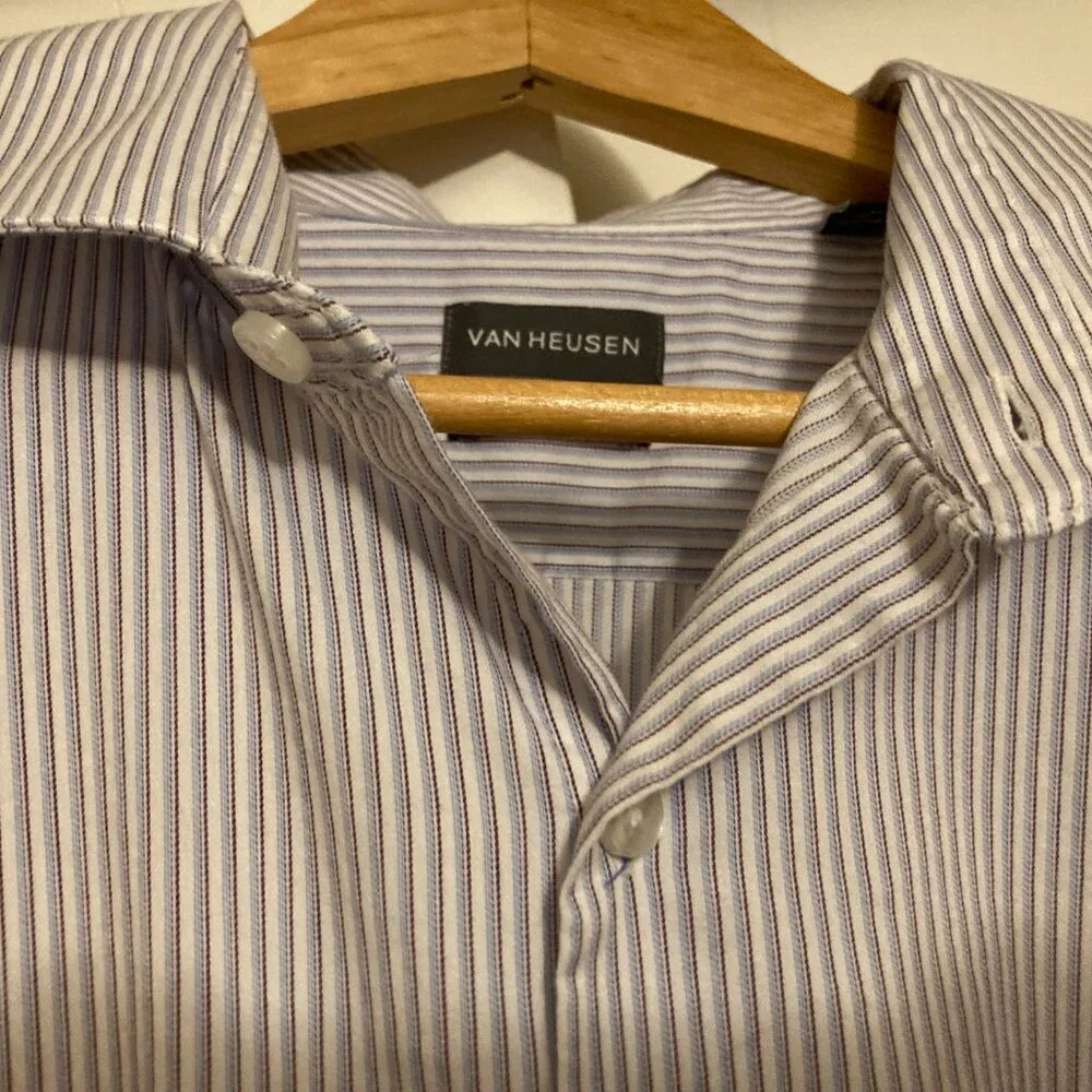 Van Heusen Blue and White Stripe Button Down Shirt XL 17 1/2 34/35 Long Sleeve